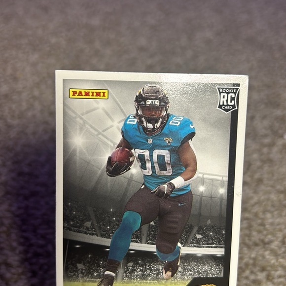 Travis Etienne Jr Panini NFL Football Cards # 71 Jacksonville Jaguar’s - Picture 3 of 4